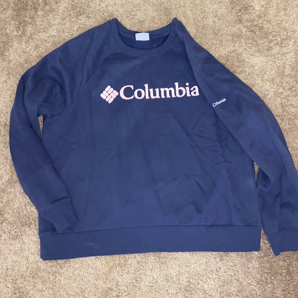 Women’s Columbia crewneck